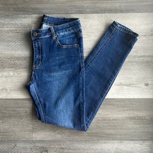 Preloved - Morph Pillow Skinny Jeans - Size 9